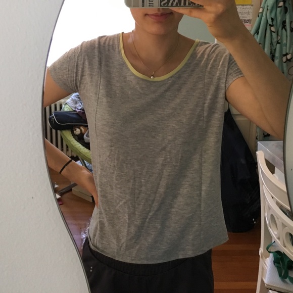 Grey and Yellow Short Sleeve Shirt - Picture 3 of 4